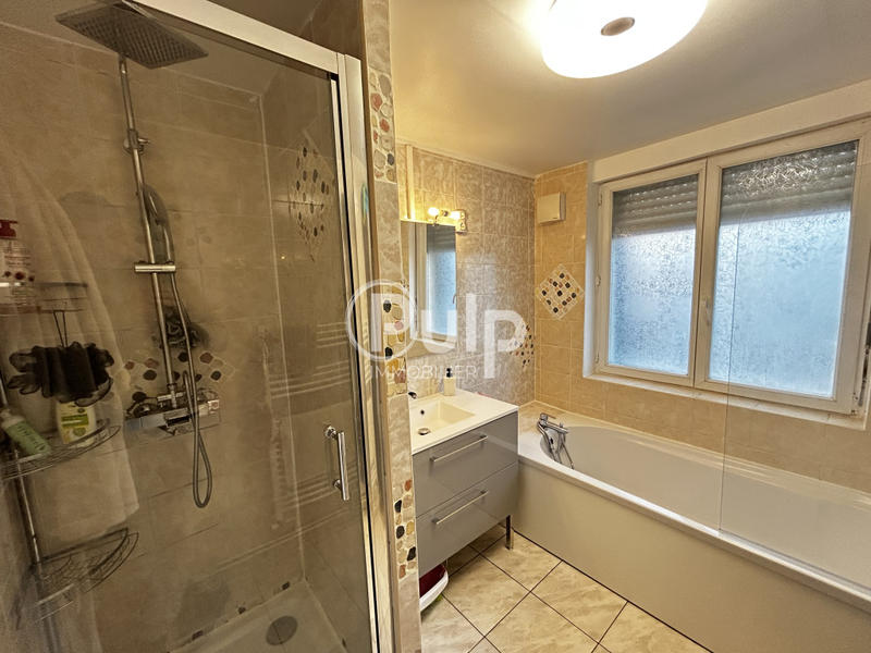 Maison - 108 m² - 5 pièces