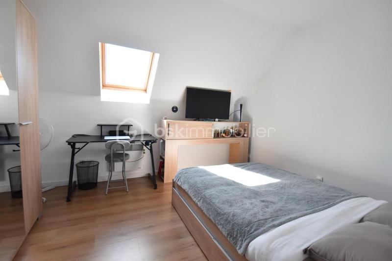 Pavillon - 158 m² - 7 pièces