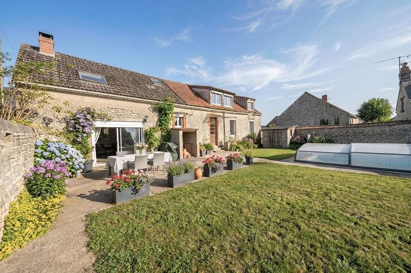 Longère - 160 m² - 6 pièces