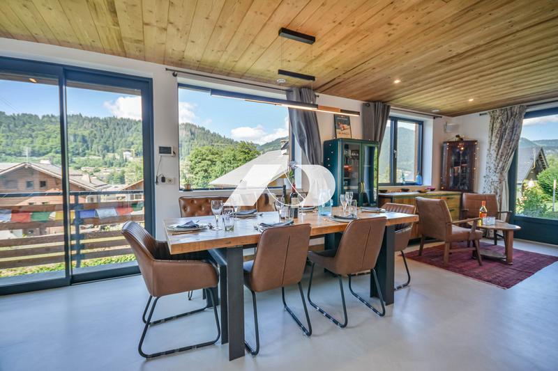 Châlet - 180 m² - 7 pièces