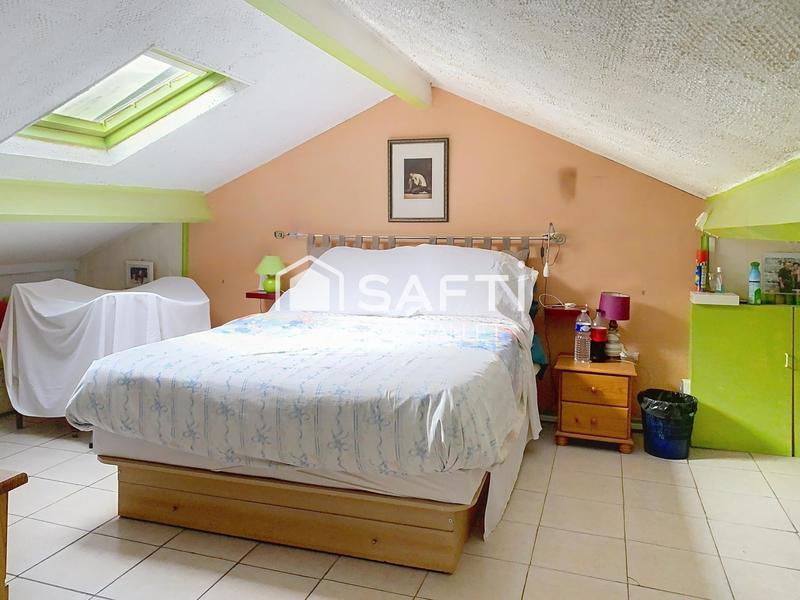Maison - 95 m² - 4 pièces