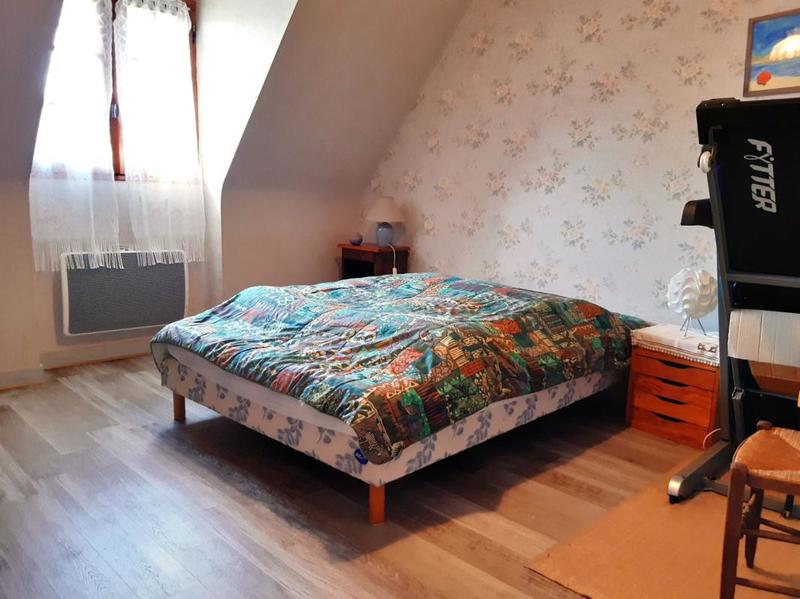 Maison traditionnelle - 121 m² - 6 pièces