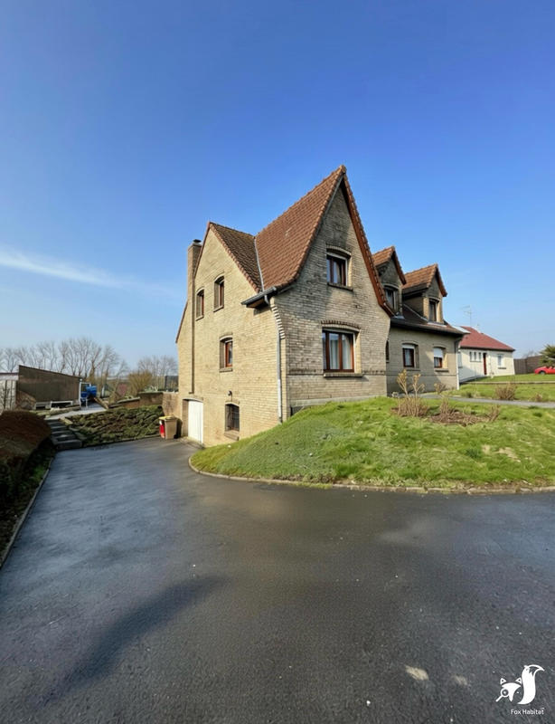 Maison - 160 m² - 6 pièces