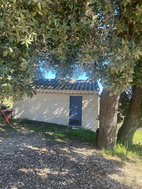 Mas - 1 400 m² - 17 pièces