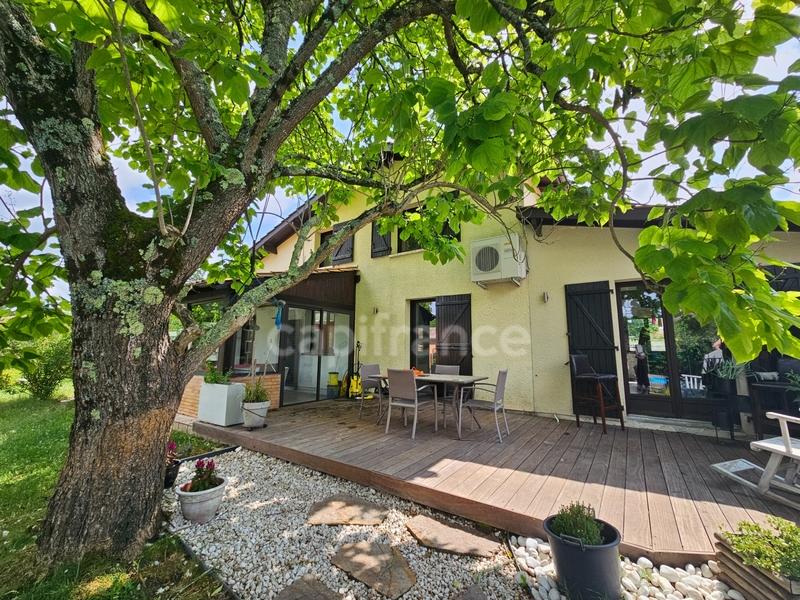 Maison - 161 m² - 6 pièces