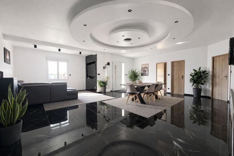 Maison - 117 m² - 4 pièces