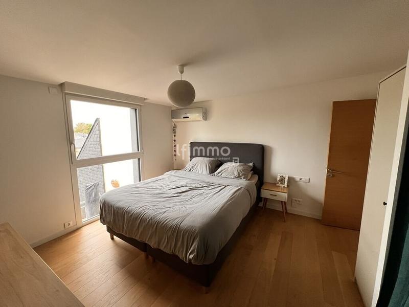 Duplex - 145 m² - 5 pièces