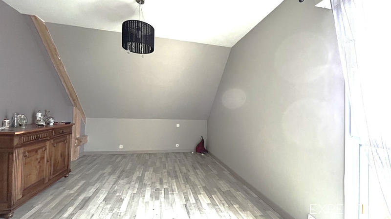 Maison - 128 m² - 6 pièces