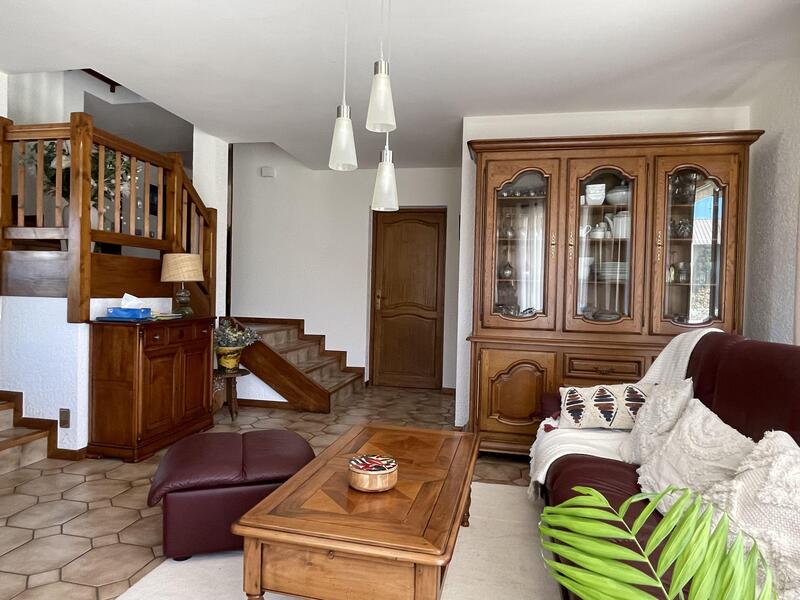 Villa - 181 m² - 4 pièces