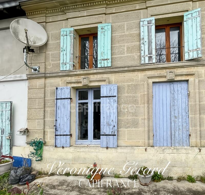Maison en pierre - 190 m² - 6 pièces