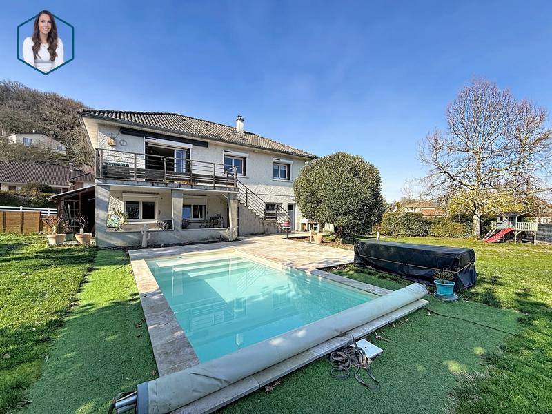 Maison ancienne - 122 m² - 4 pièces