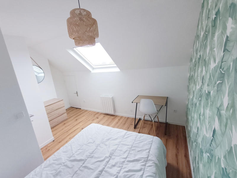 Appartement - 95 m² - 5 pièces