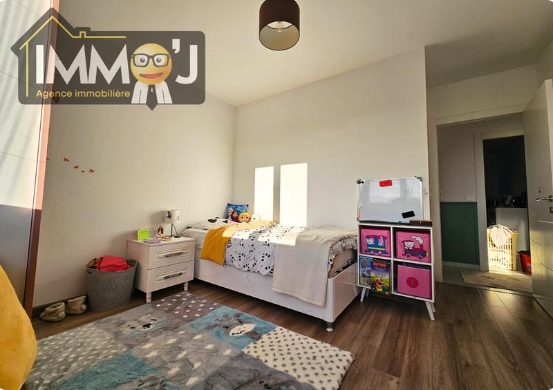 Maison - 148 m² - 5 pièces