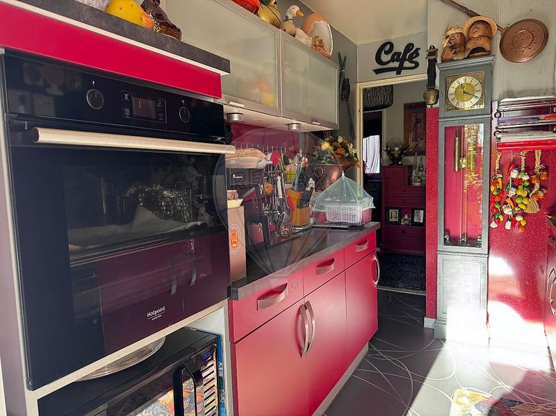 Appartement - 81 m² - 4 pièces