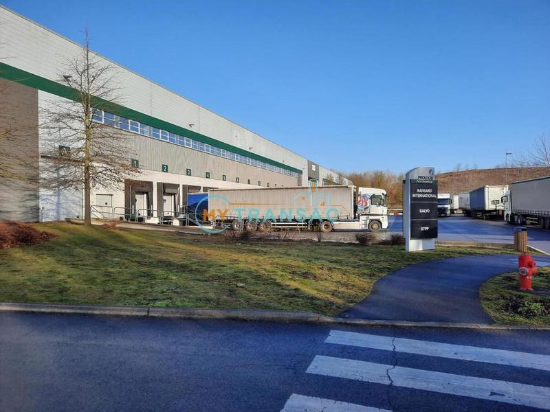 Entrepôt - 6 620 m²