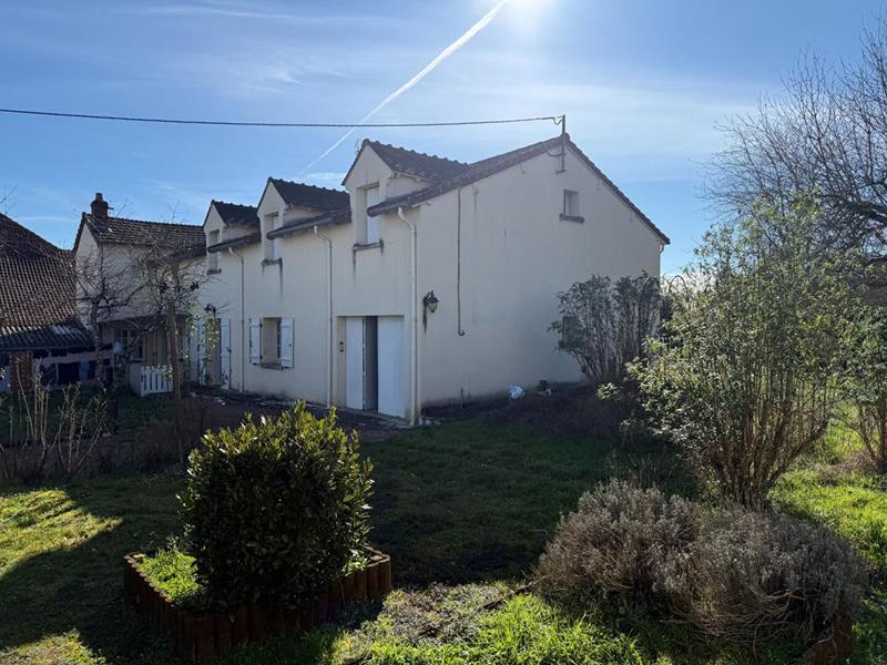 Maison - 221 m² - 10 pièces