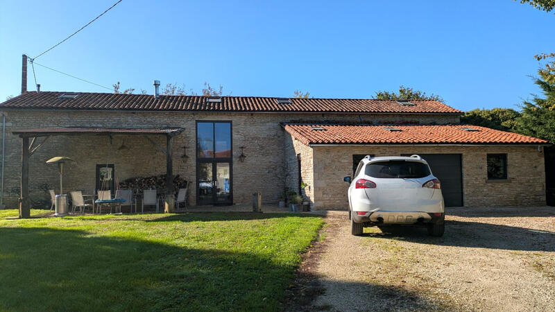 Maison - 187 m² - 5 pièces