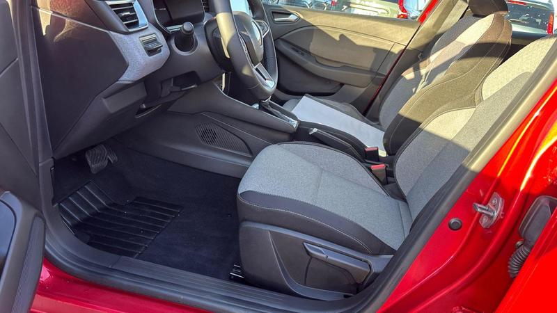 Renault Clio V E-Tech full hybrid 145 Evolution