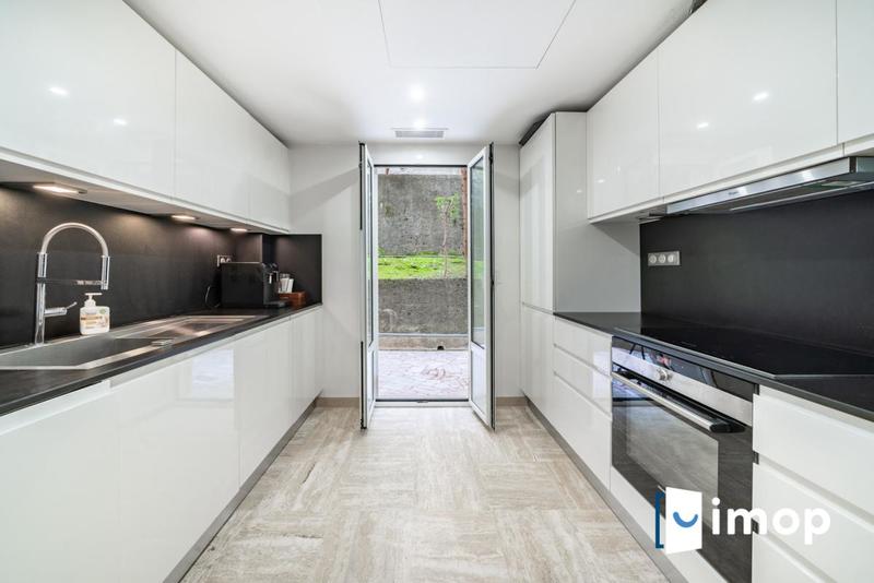 Appartement - 86 m² - 3 pièces