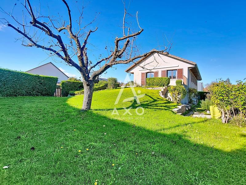 Maison - 104 m² - 5 pièces