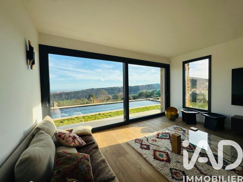 Maison de maîtres - 194 m² - 6 pièces