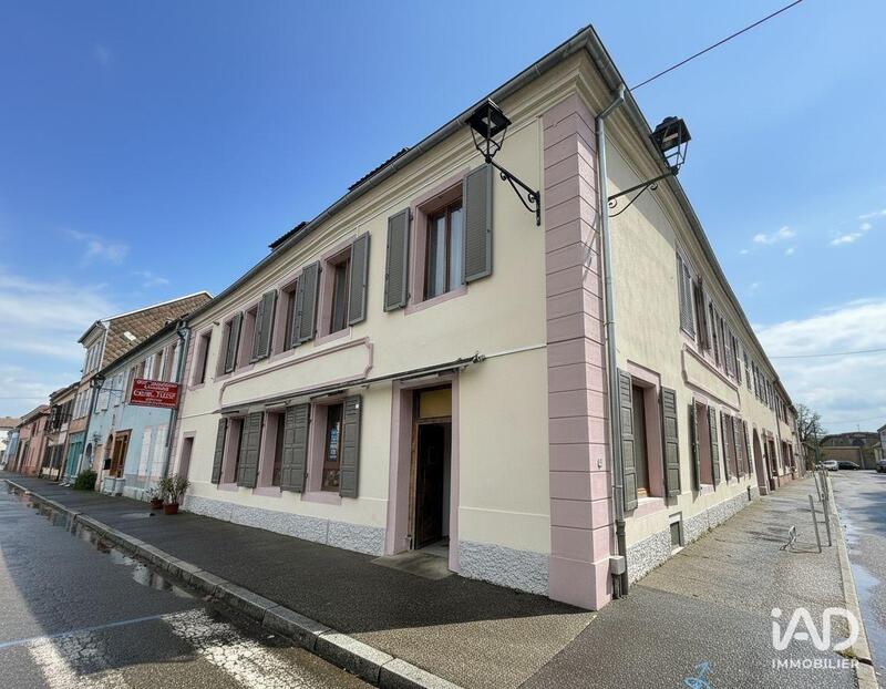 Local commercial - 140 m²