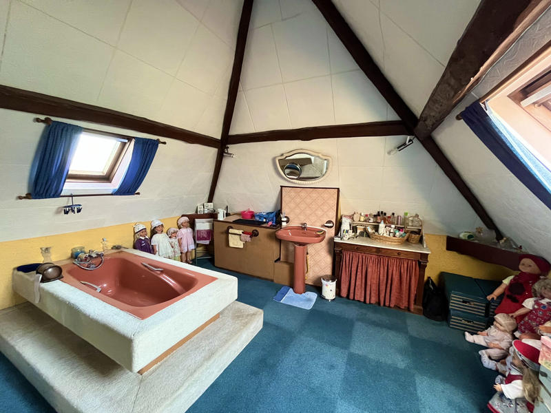 Maison - 276 m² - 5 pièces