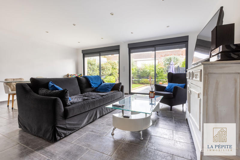 Maison - 106 m² - 4 pièces