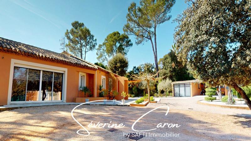 Villa - 200 m² - 6 pièces