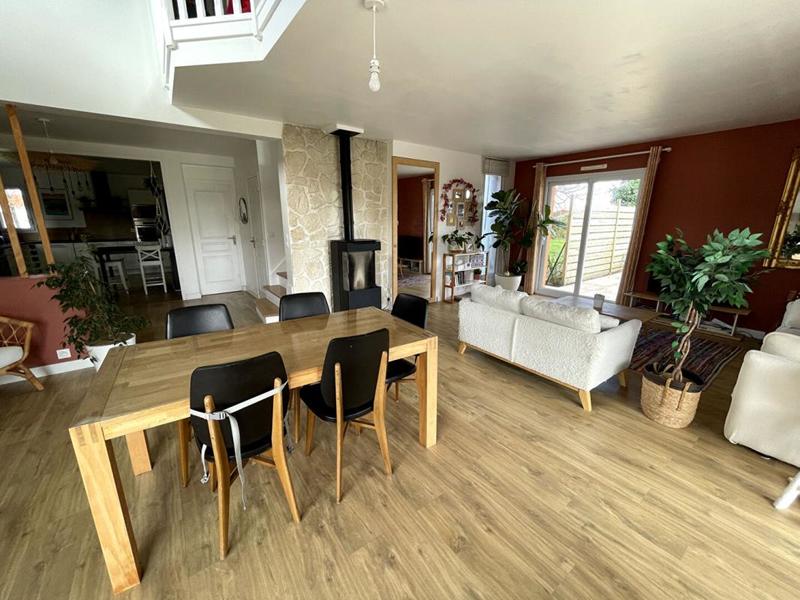 Maison - 155 m² - 7 pièces