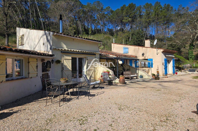 Bastide - 325 m² - 15 pièces