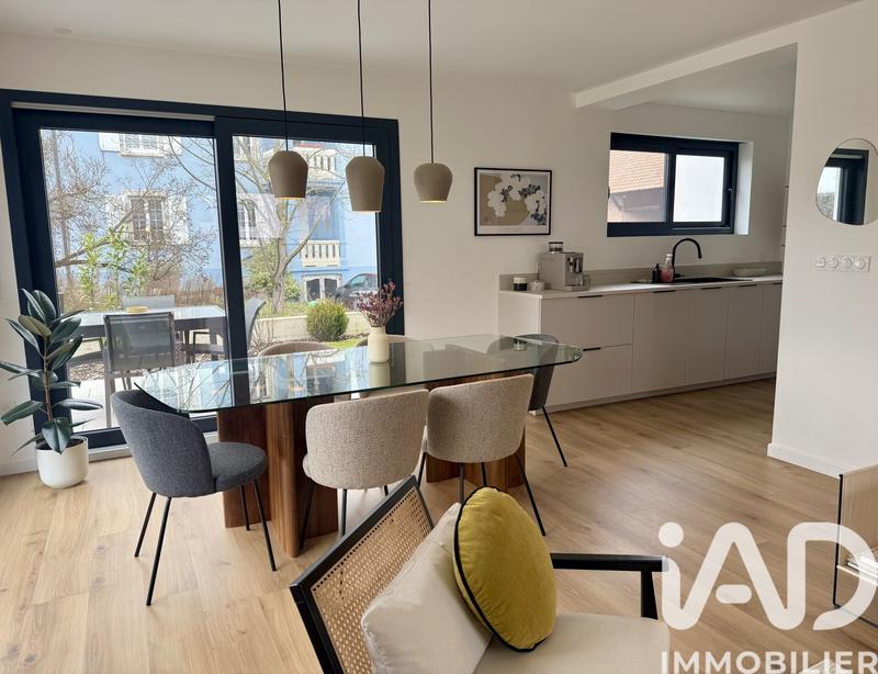 Maison de maîtres - 109 m² - 4 pièces