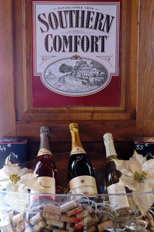 Local commercial - 79 m² - 3 pièces