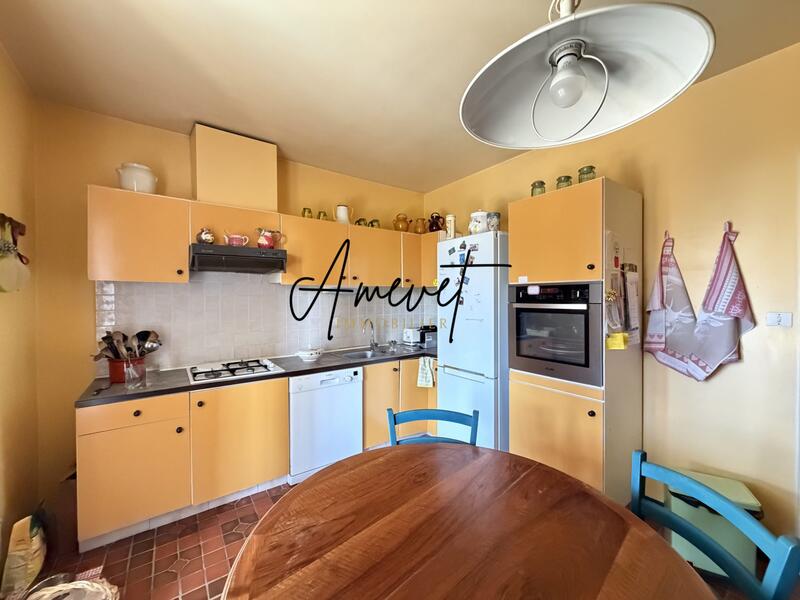 Maison - 150 m² - 7 pièces