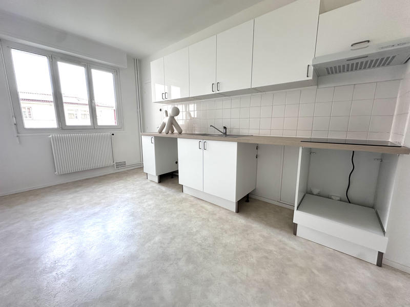 Appartement - 82 m² - 3 pièces