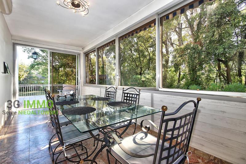 Propriété - 124 m² - 6 pièces