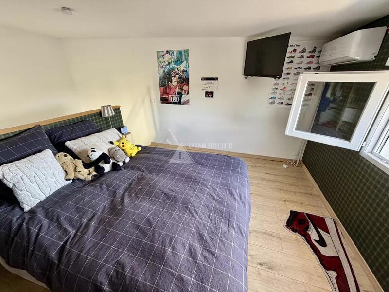 Villa - 211 m² - 5 pièces