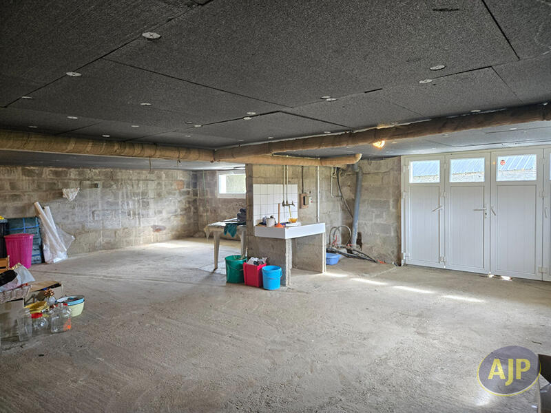 Maison - 88 m² - 5 pièces