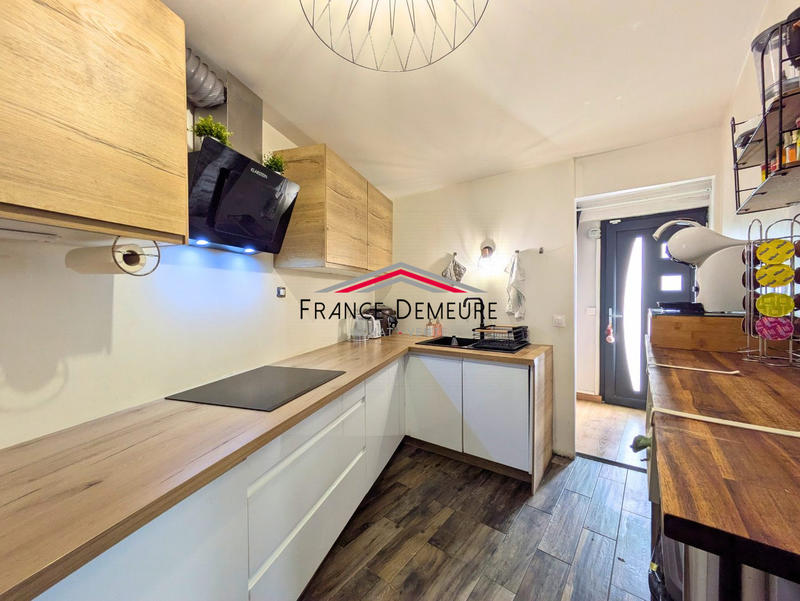 Maison - 108 m² - 5 pièces