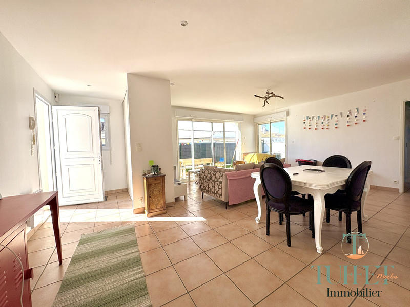 Maison - 97 m² - 4 pièces