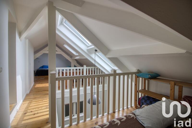 Maison - 200 m² - 8 pièces