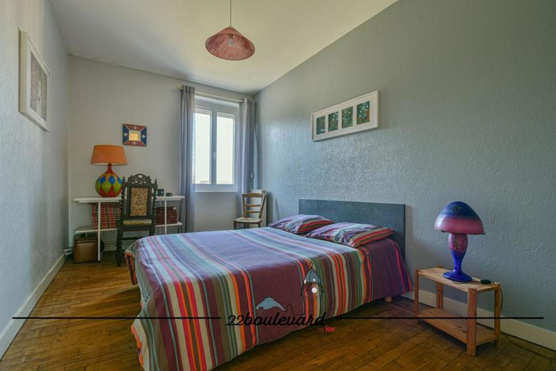 Maison - 196 m² - 8 pièces