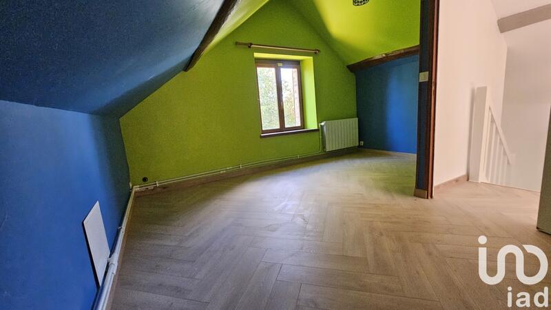 Maison - 226 m² - 7 pièces