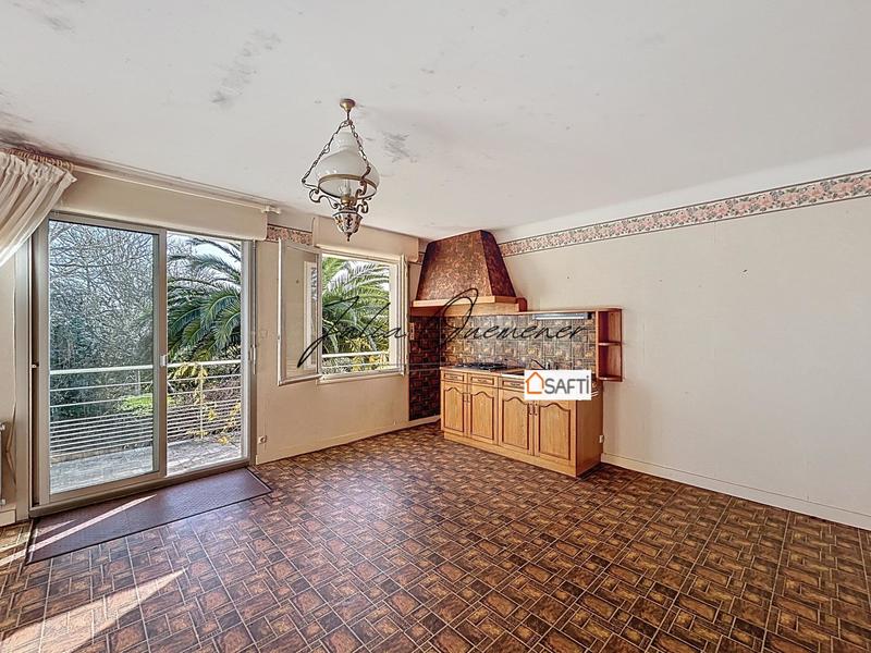 Maison - 154 m² - 9 pièces