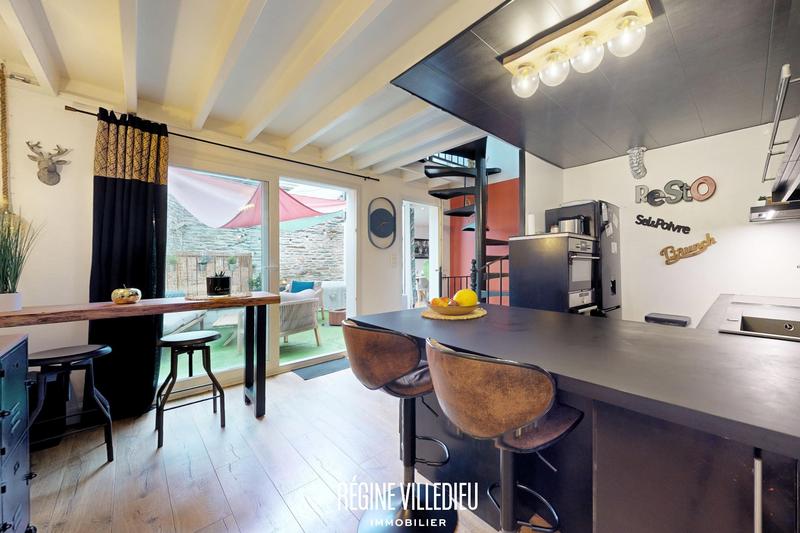 Maison - 118 m² - 4 pièces