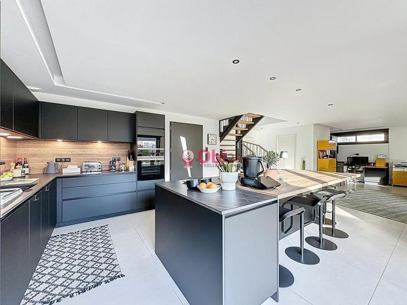 Maison - 135 m² - 5 pièces