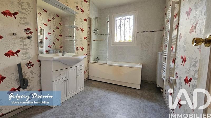 Maison - 152 m² - 6 pièces