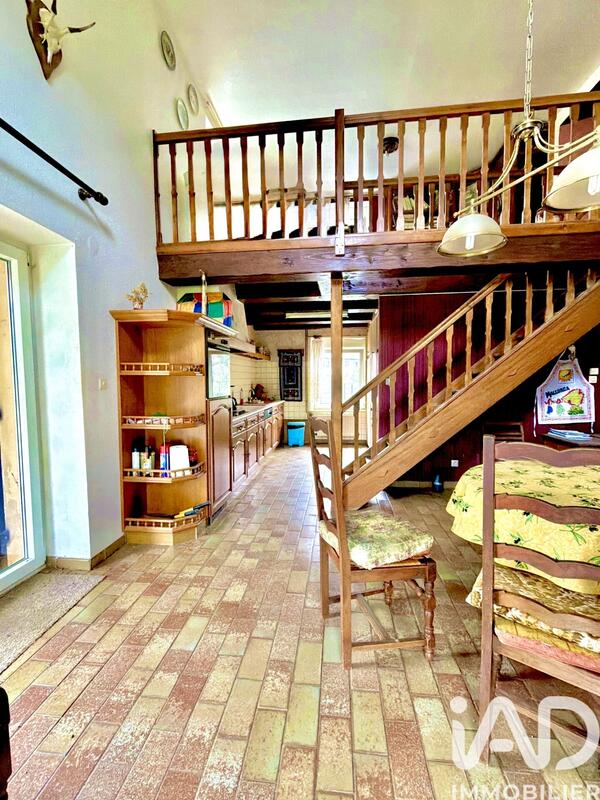 Maison - 162 m² - 6 pièces