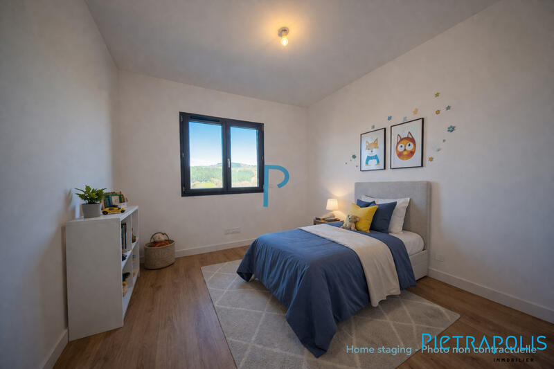 Maison - 98 m² - 4 pièces