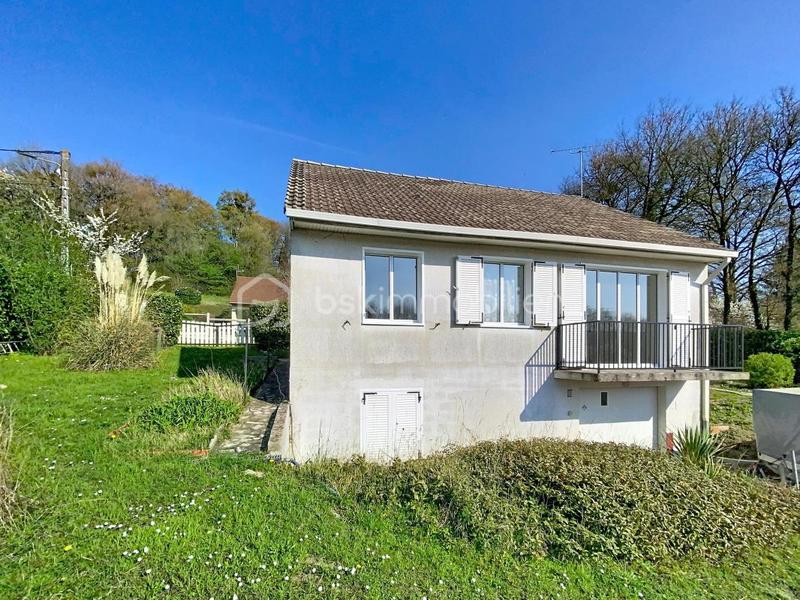 Maison traditionnelle - 86 m² - 4 pièces